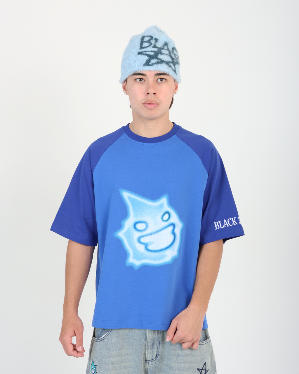 BLACK STAR TEE