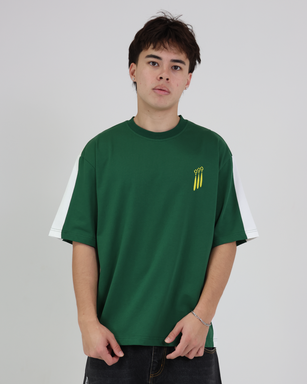 PIRATE HUNTER TEE
